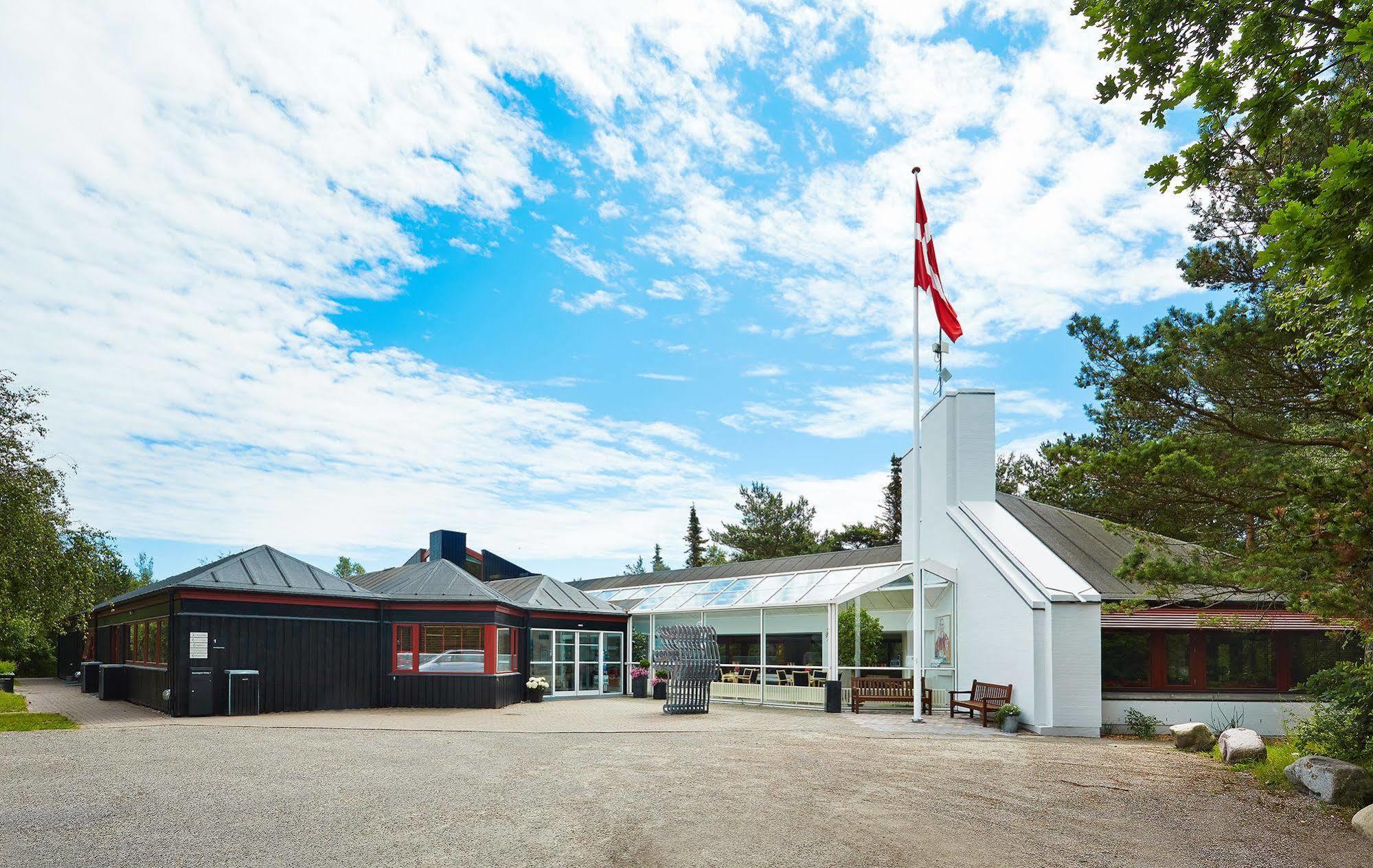 فندق Dronningens Ferieby Grenå المظهر الخارجي الصورة